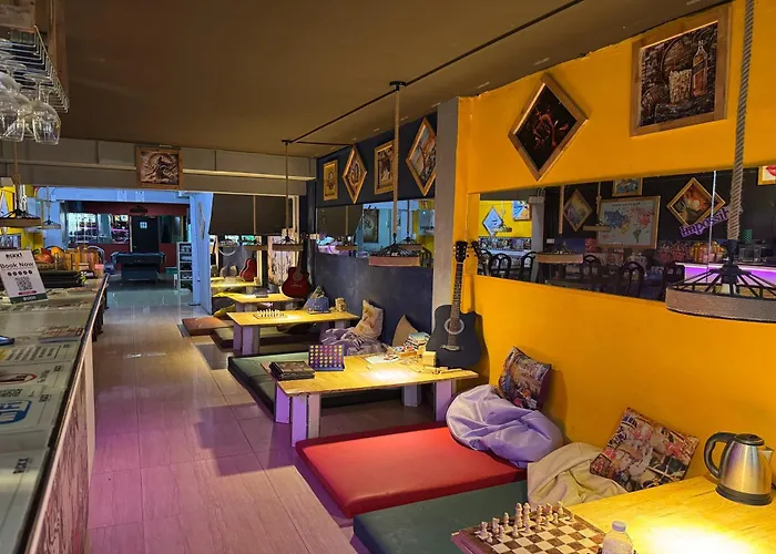 Hostel Roxx Social Hostel, Cafe&bistro Bangkok