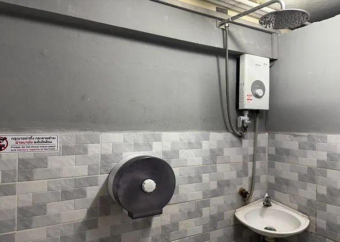 Roxx Social Hostel, Cafe&bistro * Bangkok