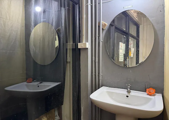 Roxx Social Hostel, Cafe&bistro * Bangkok