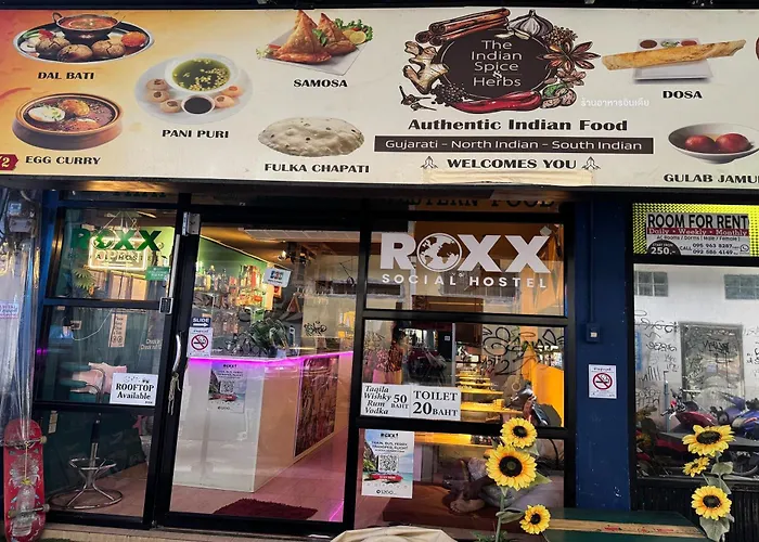 Hostel Roxx Social Hostel, Cafe&bistro