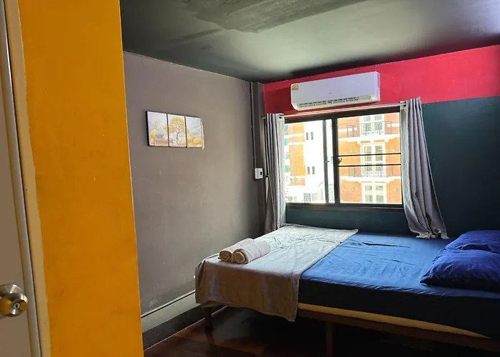 Hostel Roxx Social Hostel, Cafe&bistro Bangkok