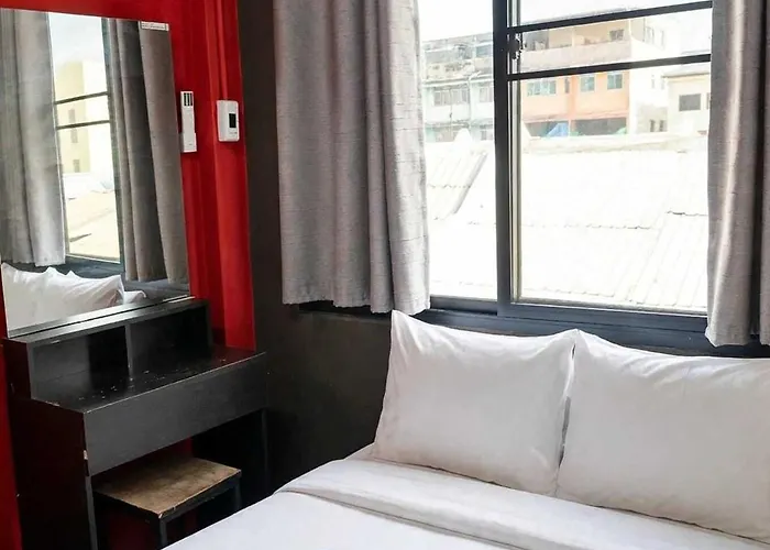 Hostel Roxx Social Hostel, Cafe&bistro *